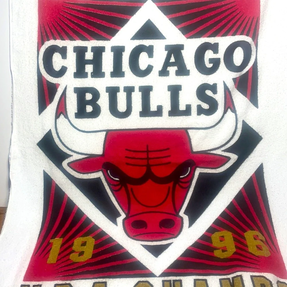 Vintage Chicago Bulls 1996 Champs Beach Towel In Excellent Collector Condition!